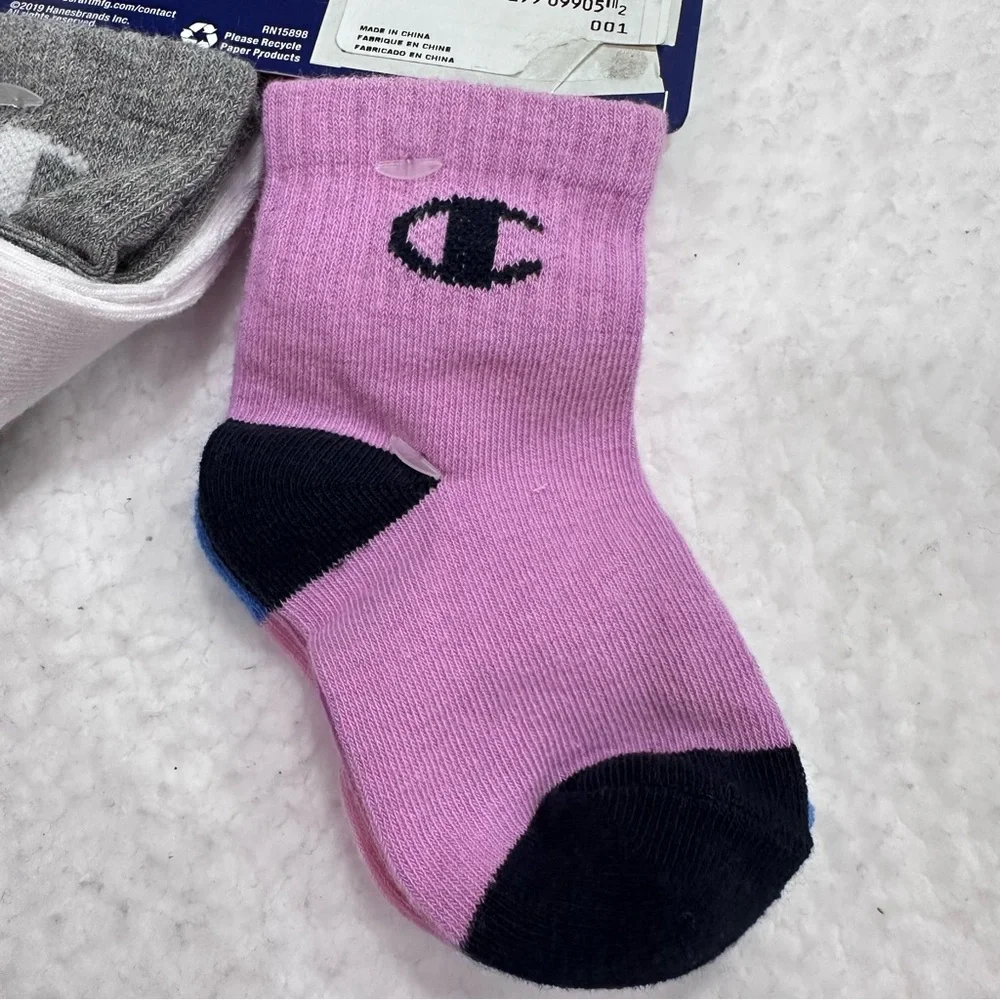 Girl’s Champion Socks